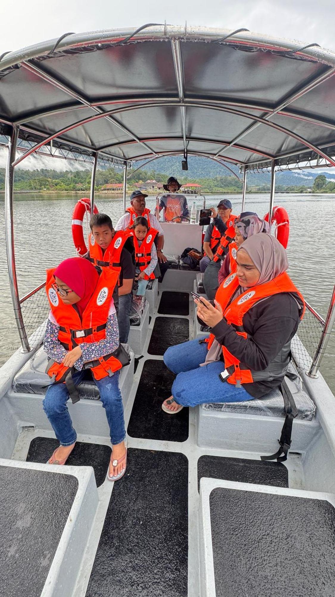 Branda Kampung Sumpitan Lenggong Tiada Sungai Otel Kampong Ulu Jepai Dış mekan fotoğraf